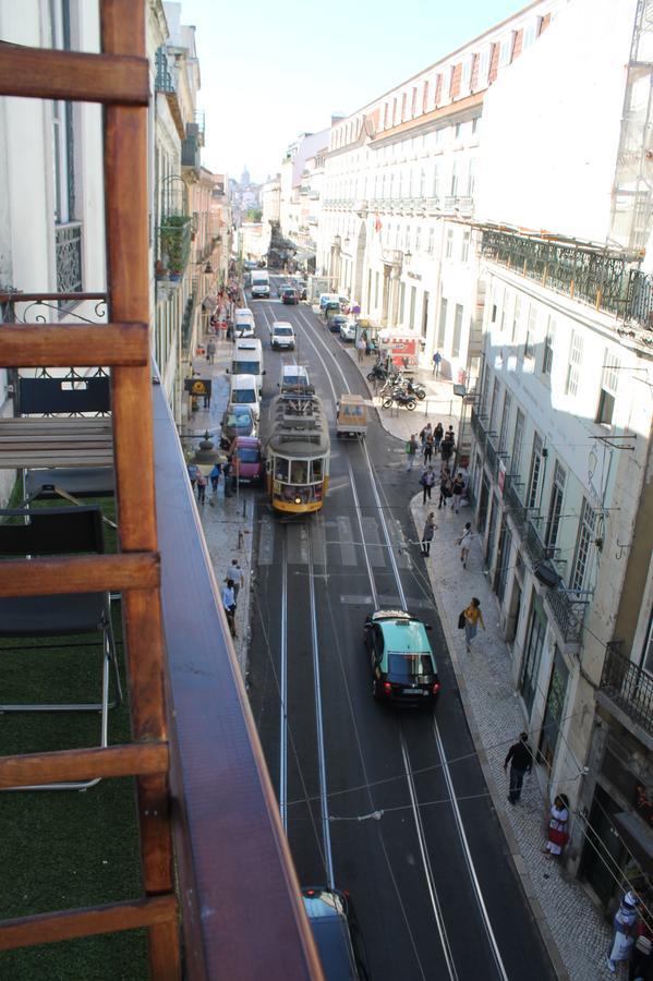 Surf In Chiado Pansiyon Lisboa Dış mekan fotoğraf