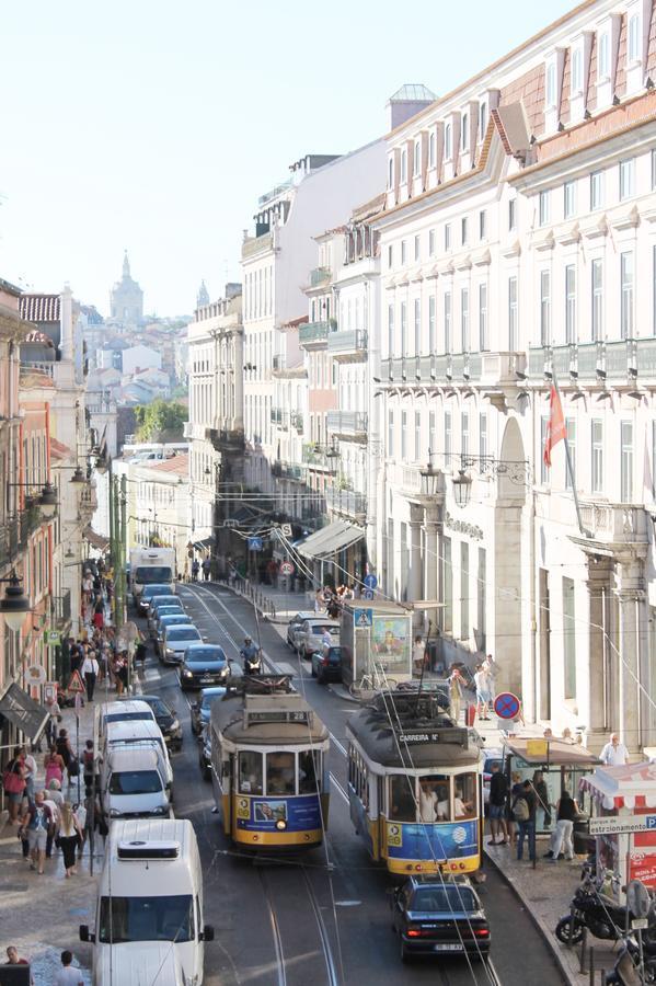 Surf In Chiado Pansiyon Lisboa Dış mekan fotoğraf